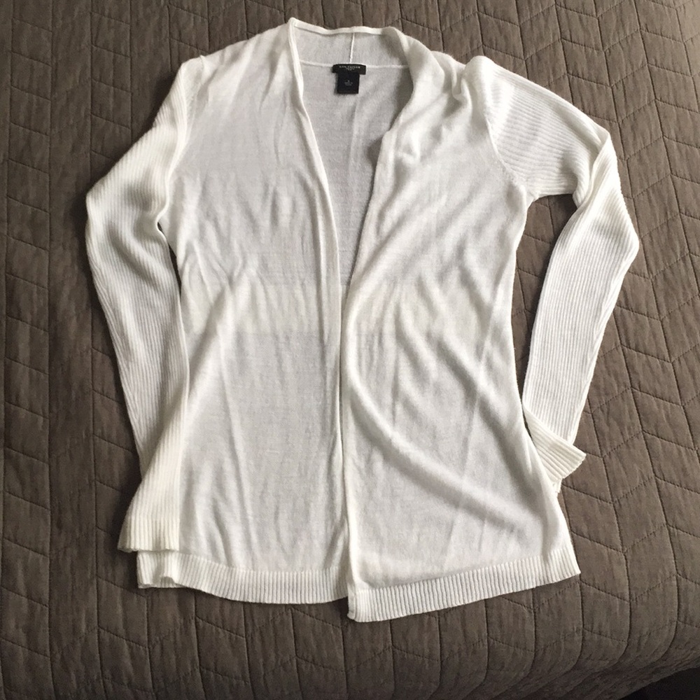 Ann Taylor Sweater Small